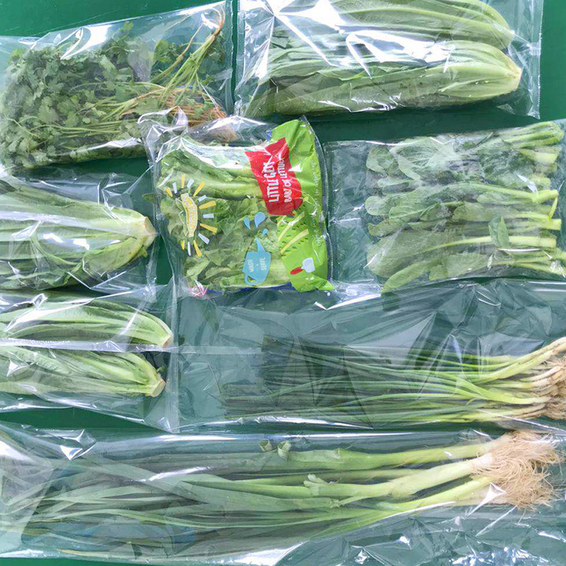 蔬菜包装机 果蔬托盒包装机自动识别蔬菜长短称重 蔬菜保鲜膜包装